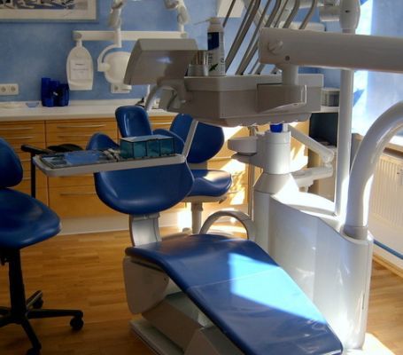 Cardioprotección de clínicas dentales